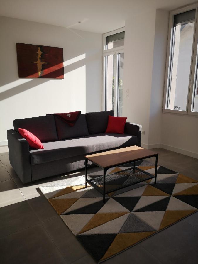 Appartement Proche Stations De Ski Et Thermales Люс-Сен-Совер Екстериор снимка